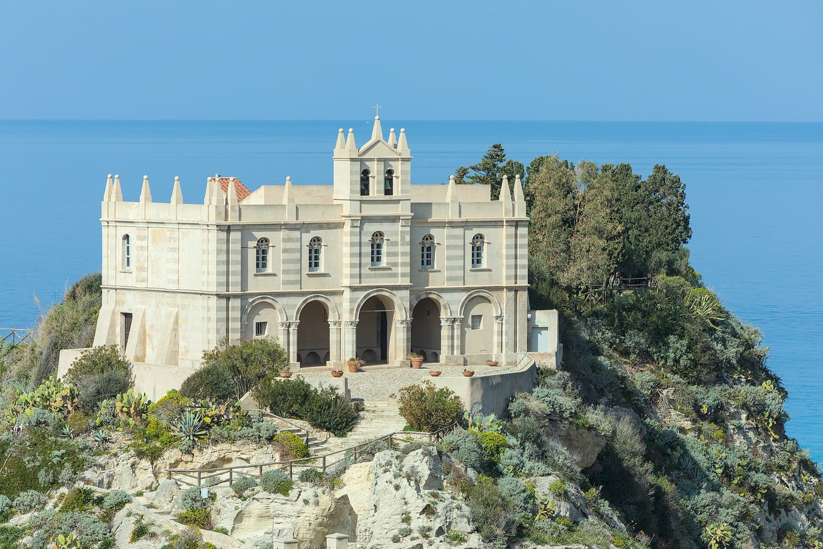 Santa Maria dell'Isola